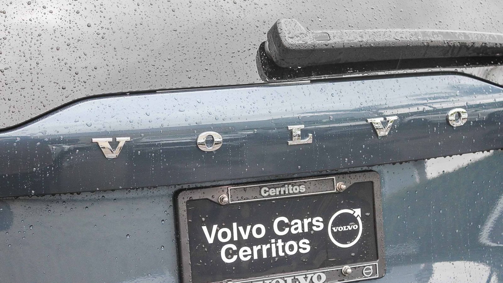 New 2026 Volvo XC90 T8 Plus w/ Protection Package Premier AWD/4WD image 10