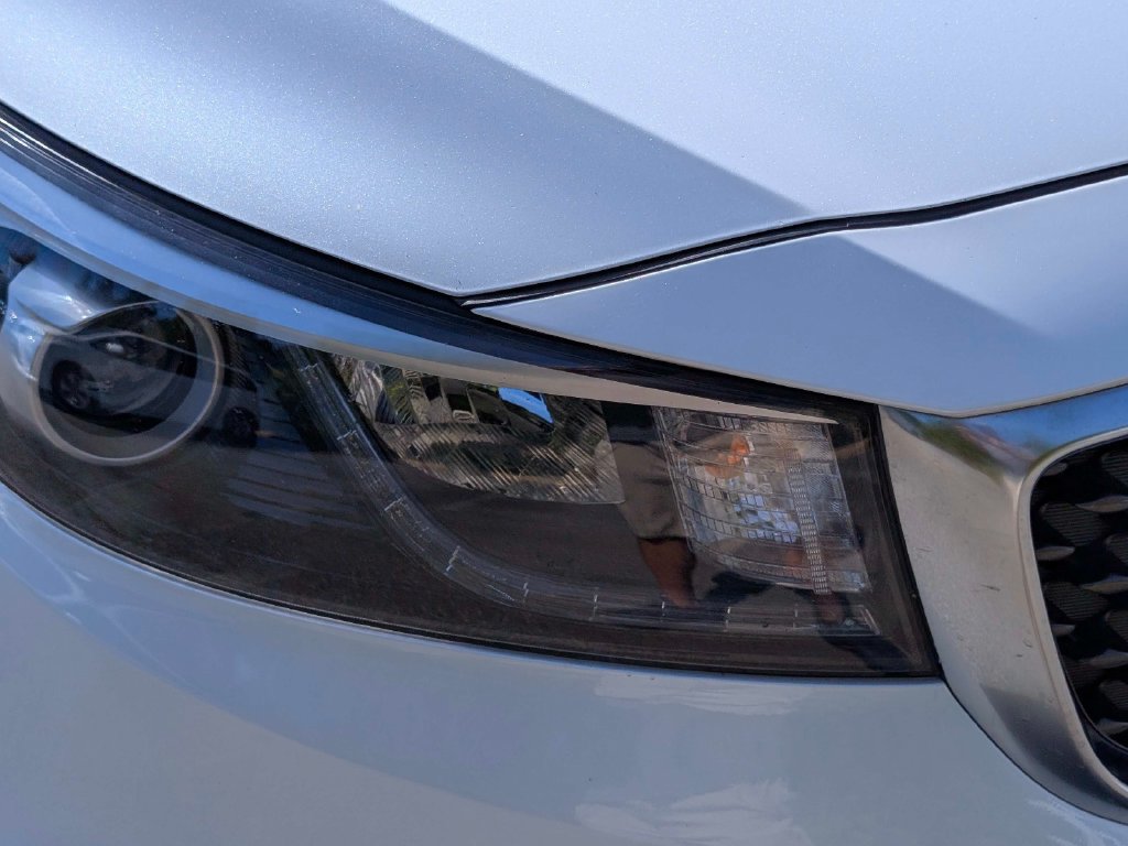 Used 2018 Kia Sedona SX Limited FWD image 5