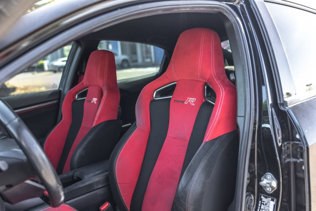 Used 2019 Honda Civic Type R image 17