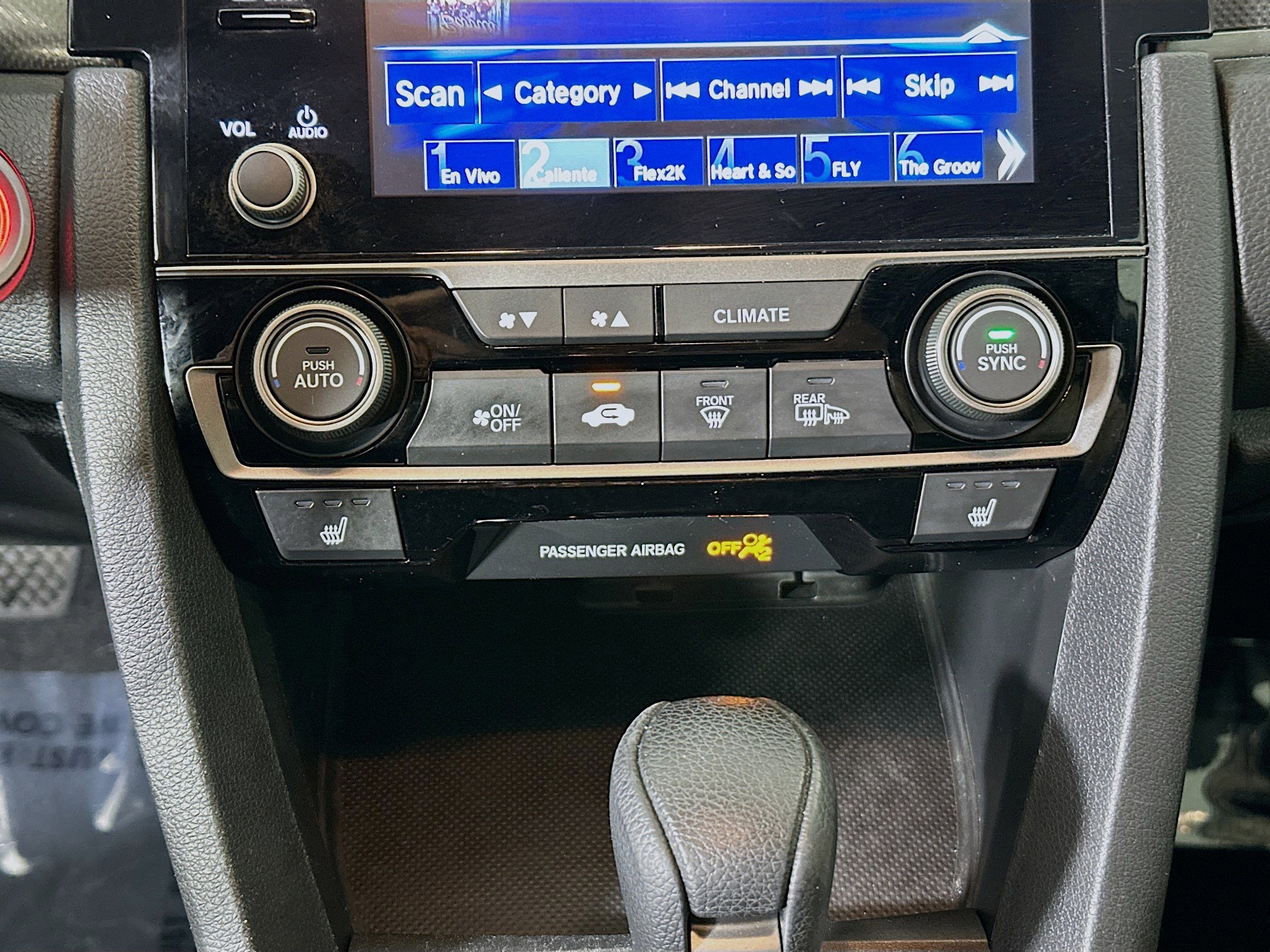 Used 2019 Honda Civic EX image 22