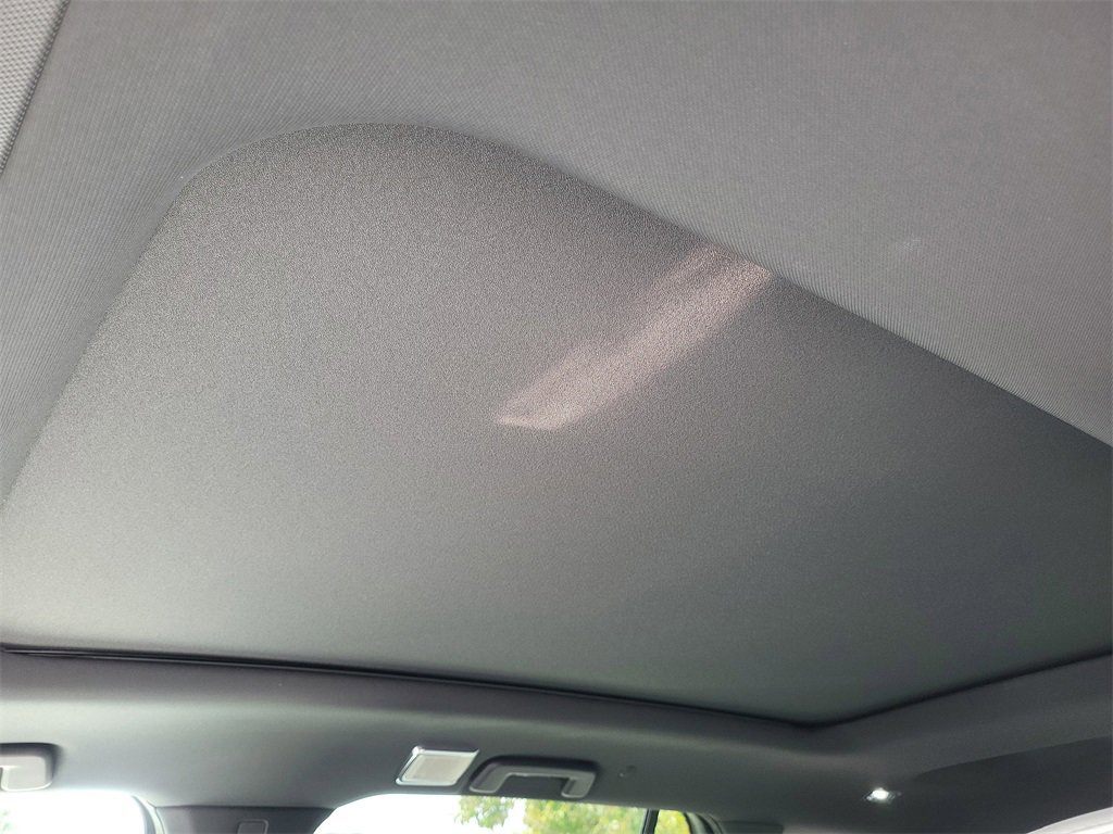 New 2026 Cadillac Vistiq Sport image 12