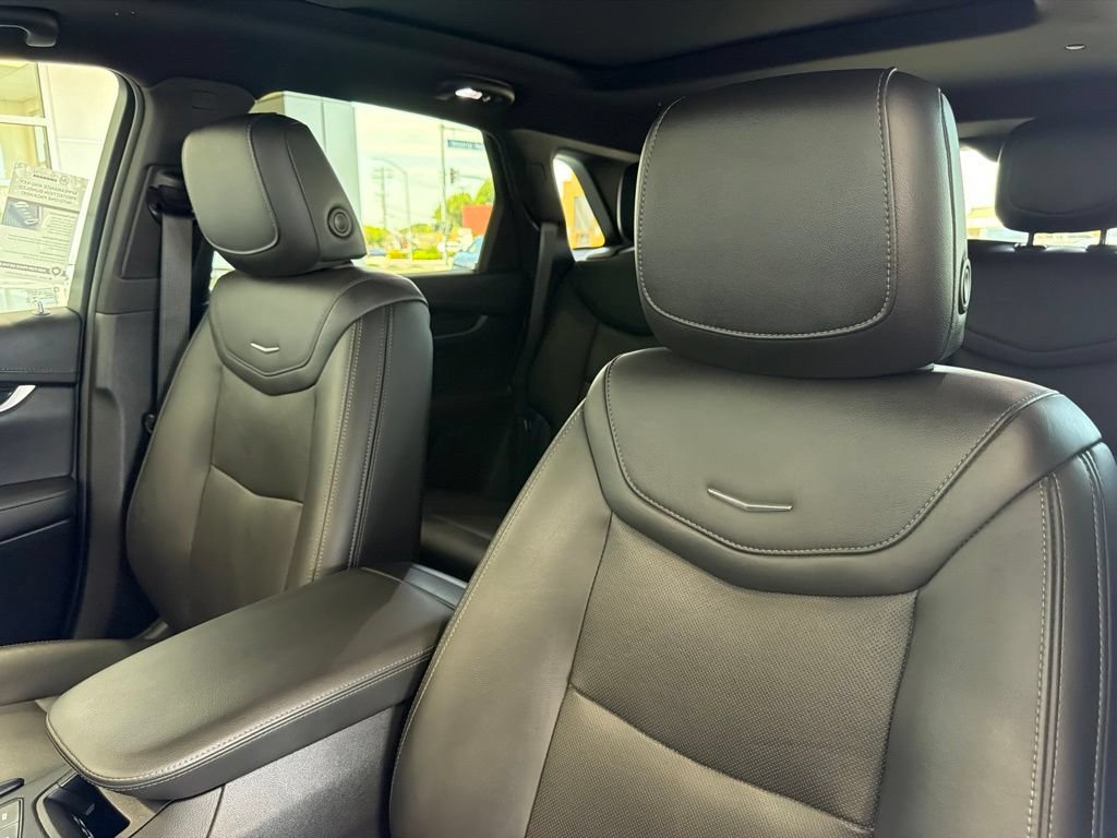 Used 2023 Cadillac XT5 Premium Luxury FWD image 22