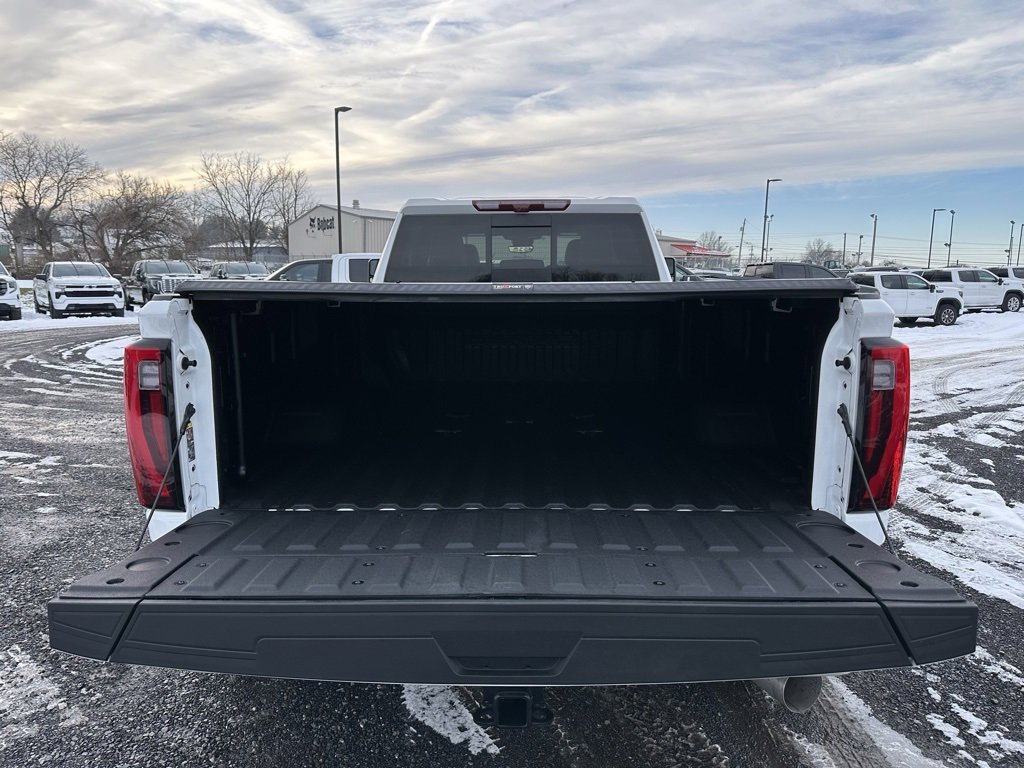 Used 2024 GMC Sierra 3500 Denali Ultimate image 7