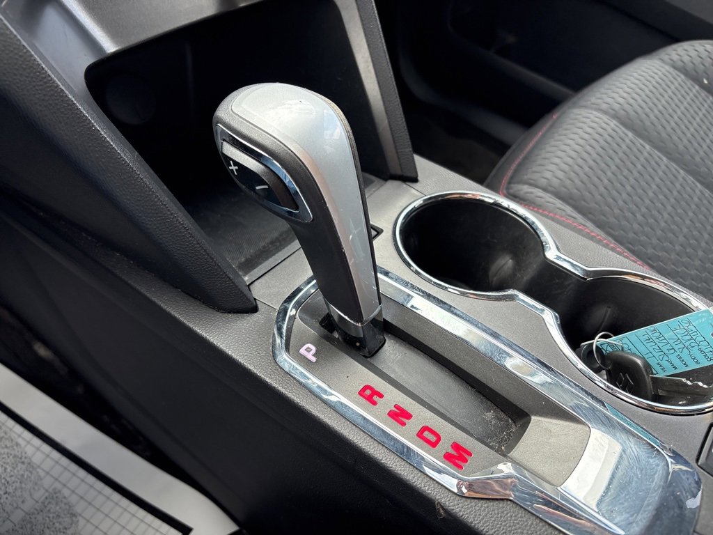 Used 2010 GMC Terrain SLE image 22