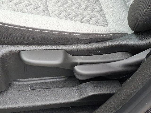 Certified 2022 Chevrolet Equinox LS image 25