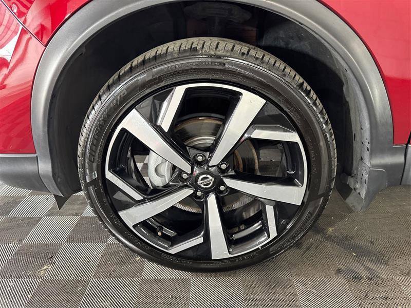Used 2020 Nissan Rogue Sport SL image 30