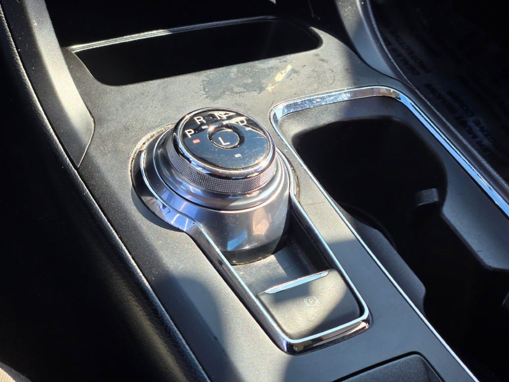 Used 2020 Ford Fusion SE w/ Equipment Group 151A image 25