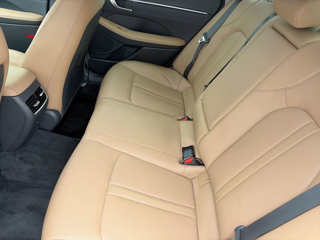 Used 2025 Hyundai Sonata Limited FWD image 13