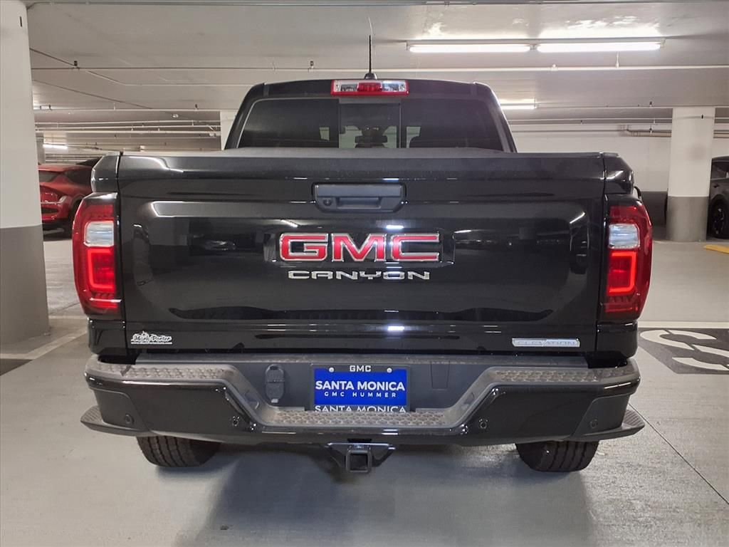 New 2026 GMC Canyon Elevation image 9