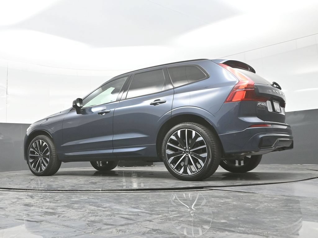 New 2026 Volvo XC60 B5 Ultra w/ Climate Package AWD/4WD image 31