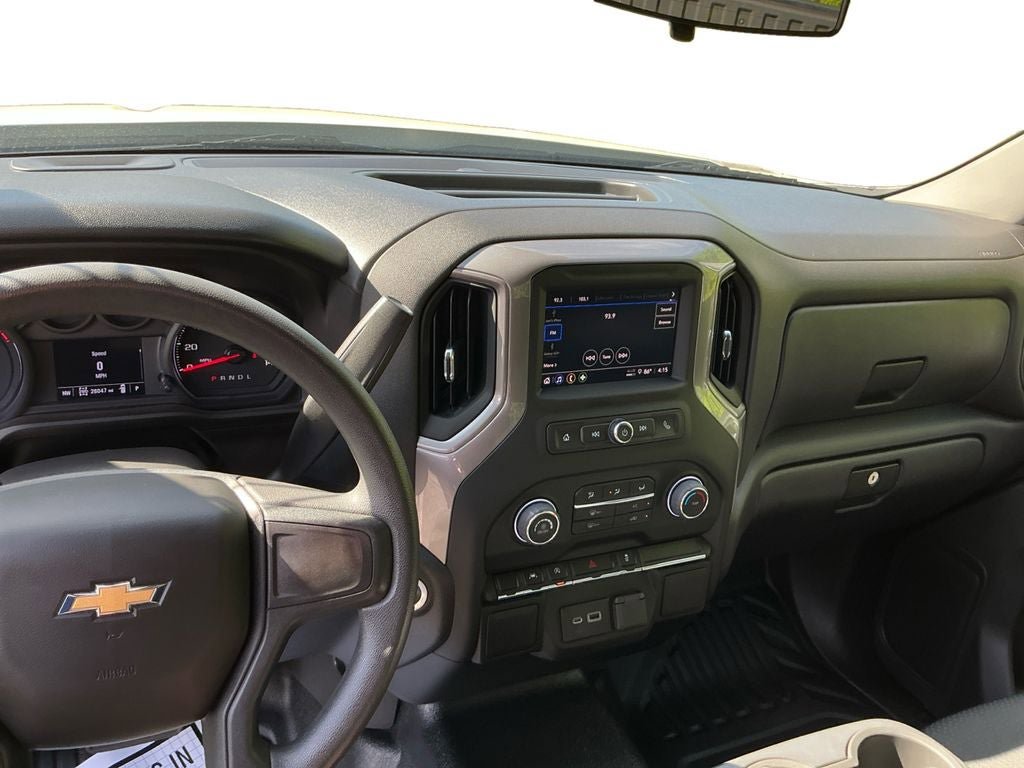 Used 2022 Chevrolet Silverado 1500 W/T w/ WT Value Package AWD/4WD image 10