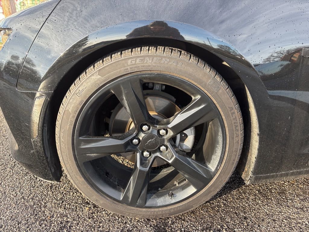Used 2017 Chevrolet Camaro LT image 20