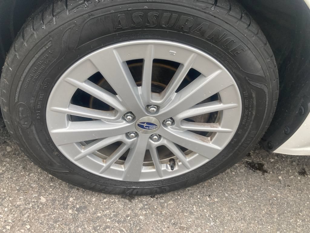 Used 2018 Subaru Impreza 2.0i Premium AWD/4WD image 35