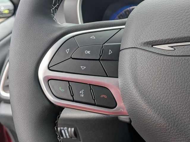 New 2027 Chrysler Pacifica Select FWD image 17
