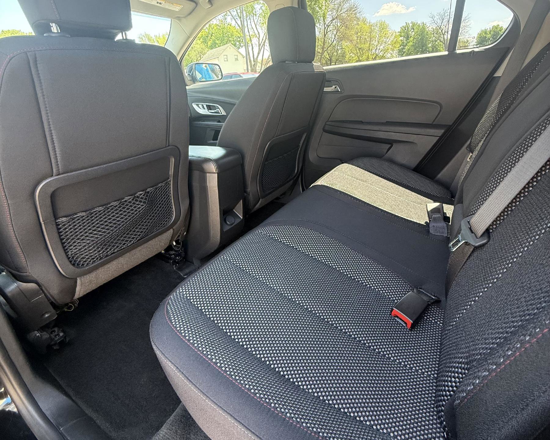 Used 2017 Chevrolet Equinox LT w/ Convenience Package FWD image 12
