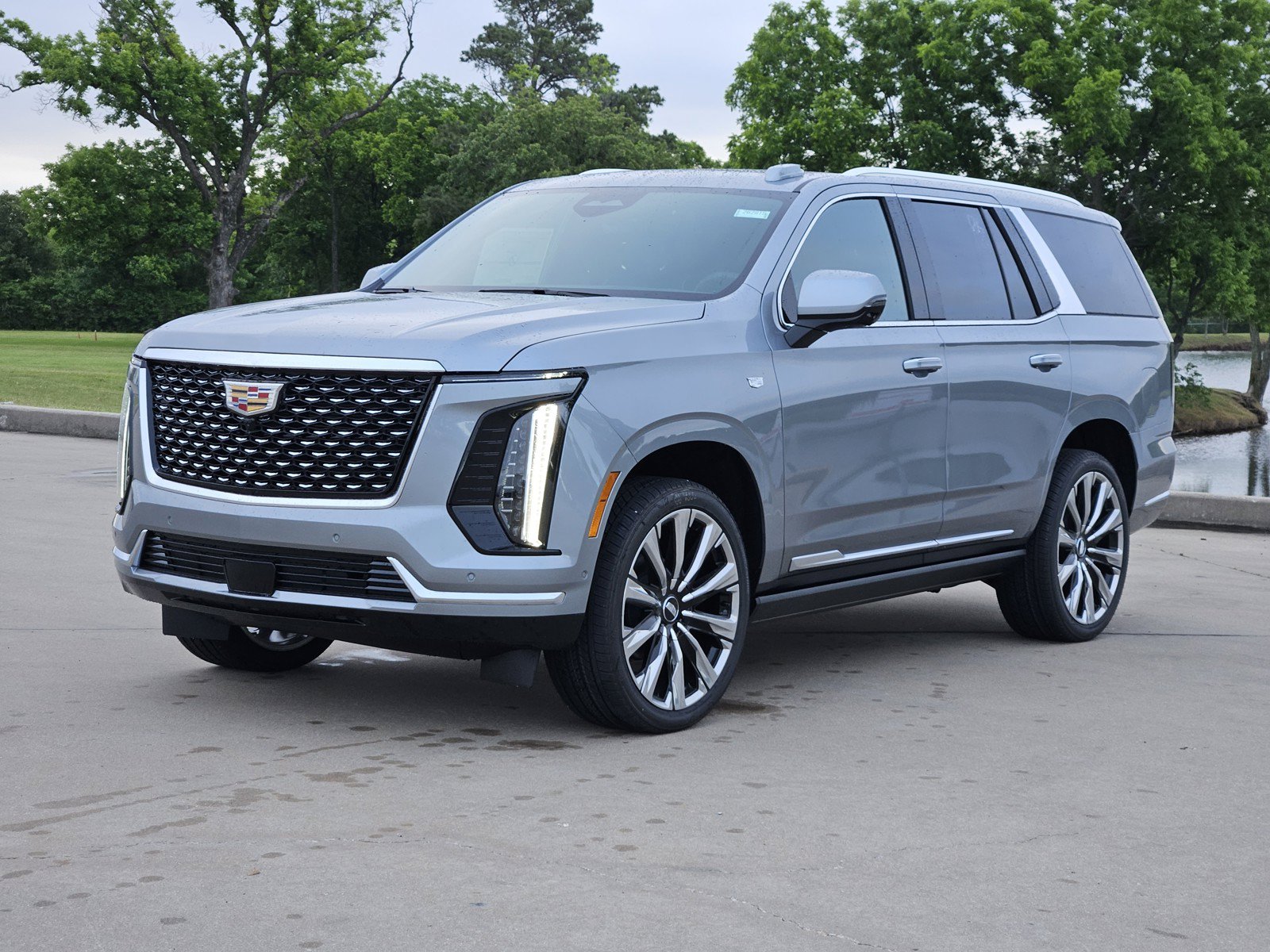 New 2026 Cadillac Escalade Luxury w/ Touring Package AWD/4WD image 2