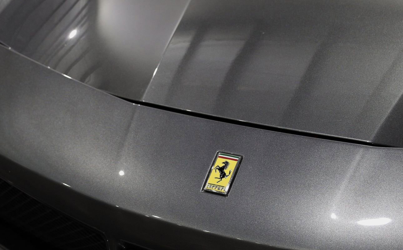 Used 2016 Ferrari 488 GTB image 5