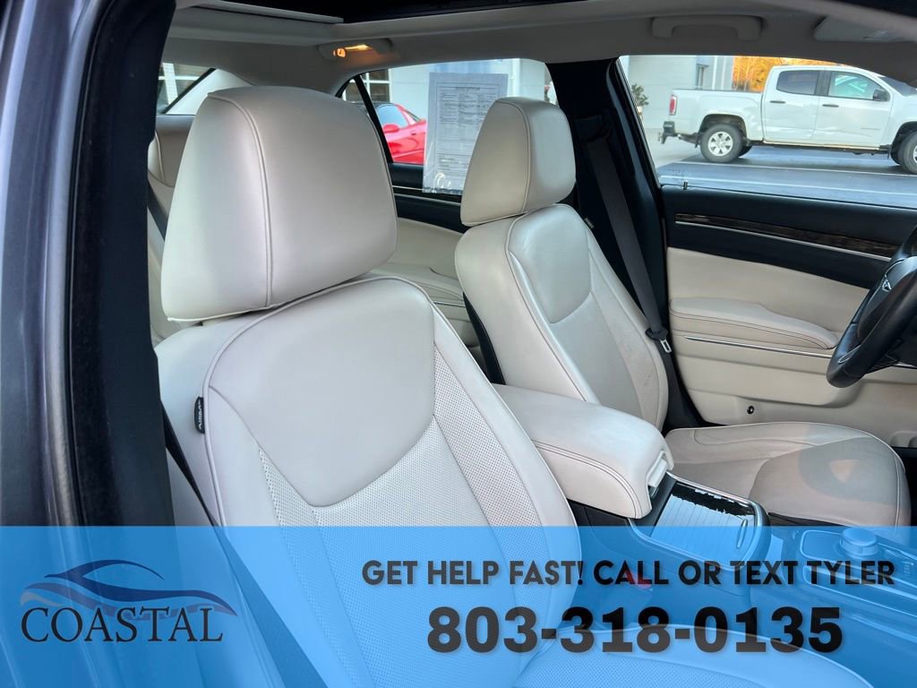 Used 2018 Chrysler 300 Limited w/ Safetytec Plus Group image 30