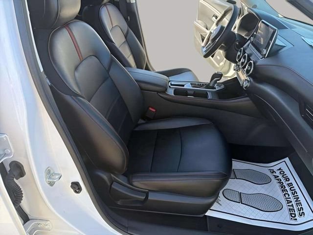 Used 2025 Nissan Sentra SR w/ SR Premium Package FWD image 24