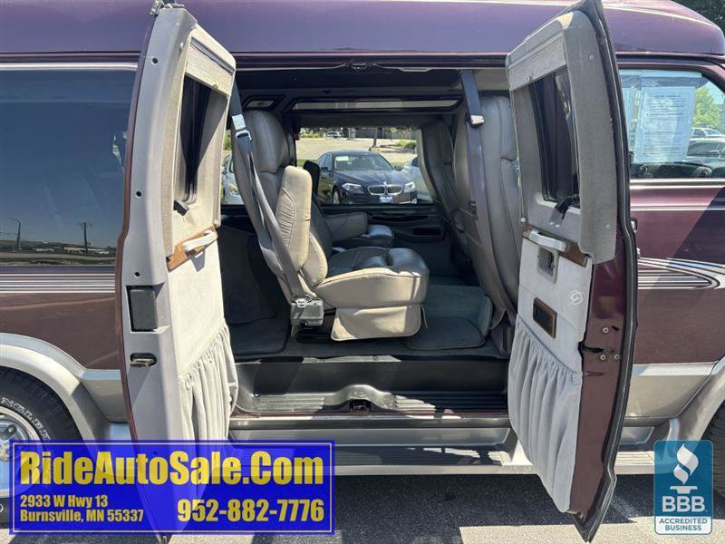 Used 2000 Dodge B1500 RWD image 15
