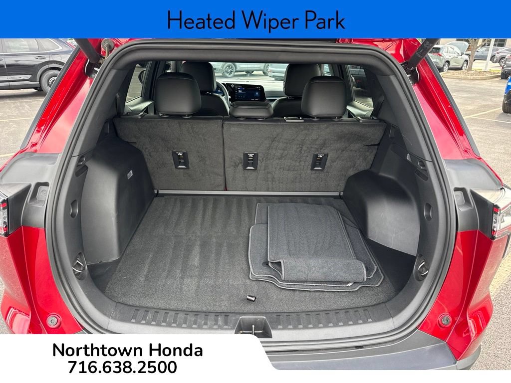 Used 2025 Chevrolet Equinox LT w/ Convenience Package II AWD/4WD image 19