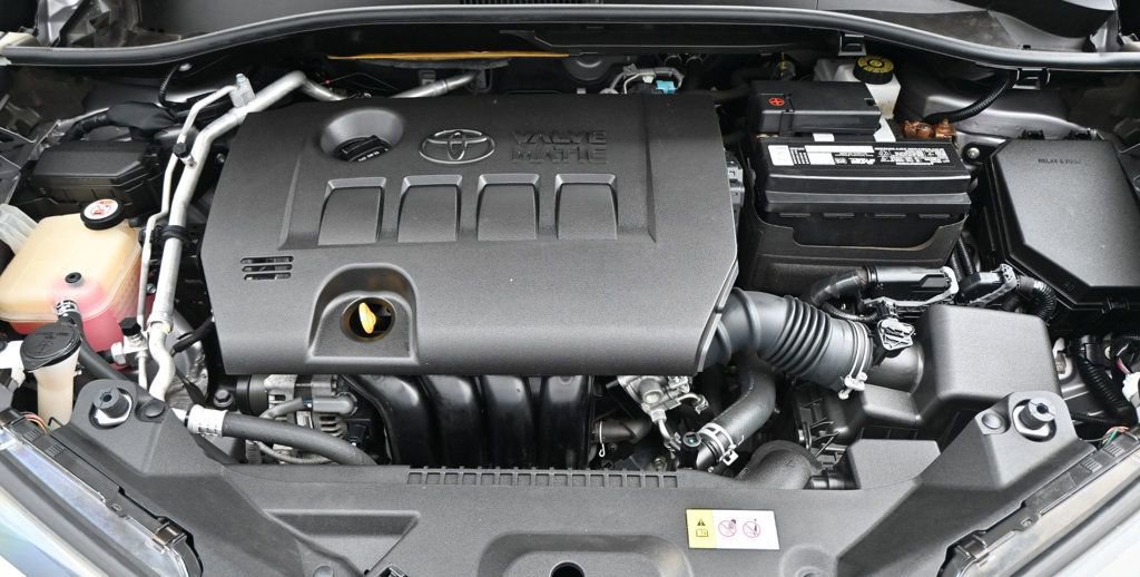 Used 2019 Toyota C-HR LE FWD image 17