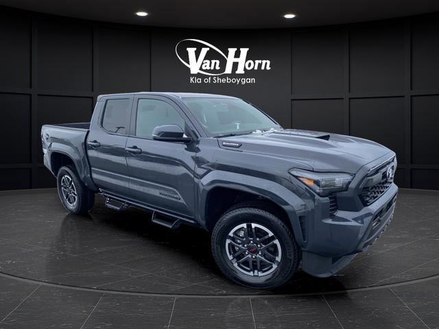 Used 2025 Toyota Tacoma TRD Sport w/ TRD Sport Upgrade Package image 46