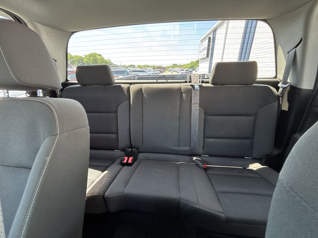 Used 2017 Chevrolet Silverado 1500 LT w/ All Star Edition AWD/4WD image 25