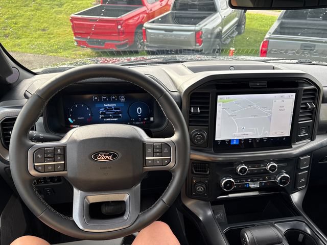 Used 2025 Ford F150 Lariat AWD/4WD image 10