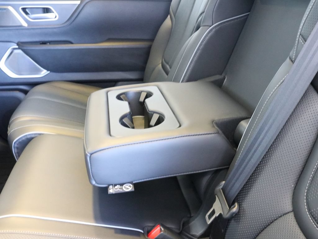 Certified 2025 INFINITI QX80 Sensory w/ Premium Cargo Package AWD/4WD image 35