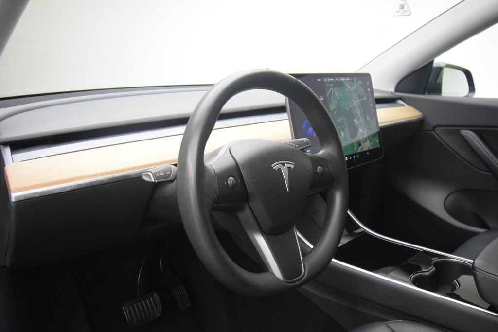 Used 2020 Tesla Model Y Long Range AWD/4WD image 14