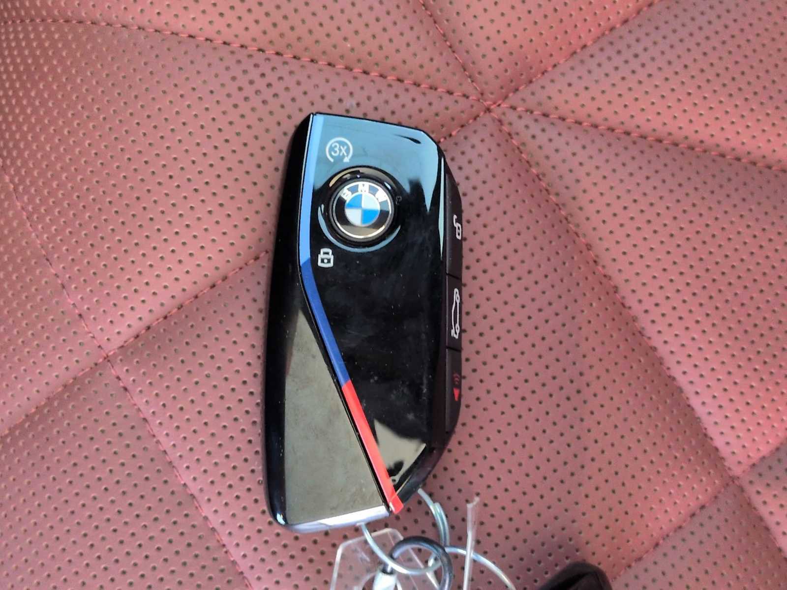 Used 2025 BMW iX M60 image 37