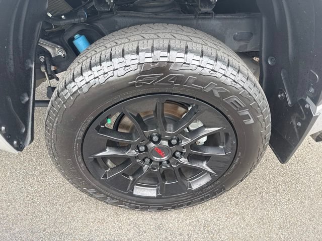 Used 2025 Toyota Tundra Limited w/ TRD Off-Road Package AWD/4WD image 11