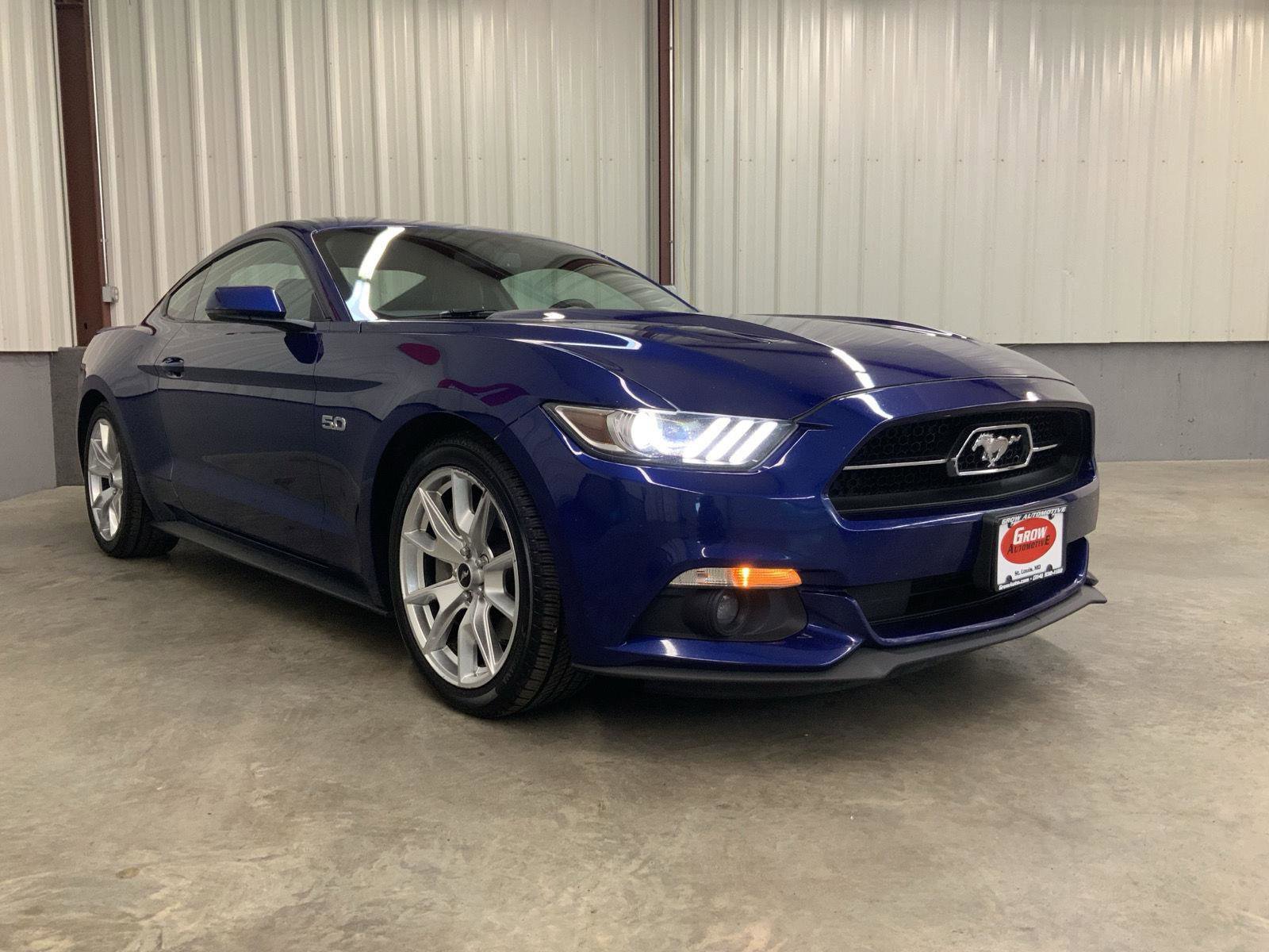Used 2015 Ford Mustang GT Premium w/ Equipment Group 401A RWD image 9