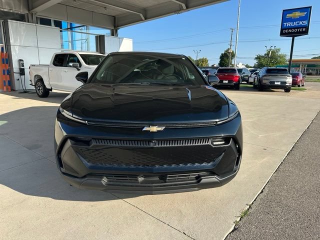 Used 2025 Chevrolet Equinox EV LT w/ Comfort Package FWD image 3