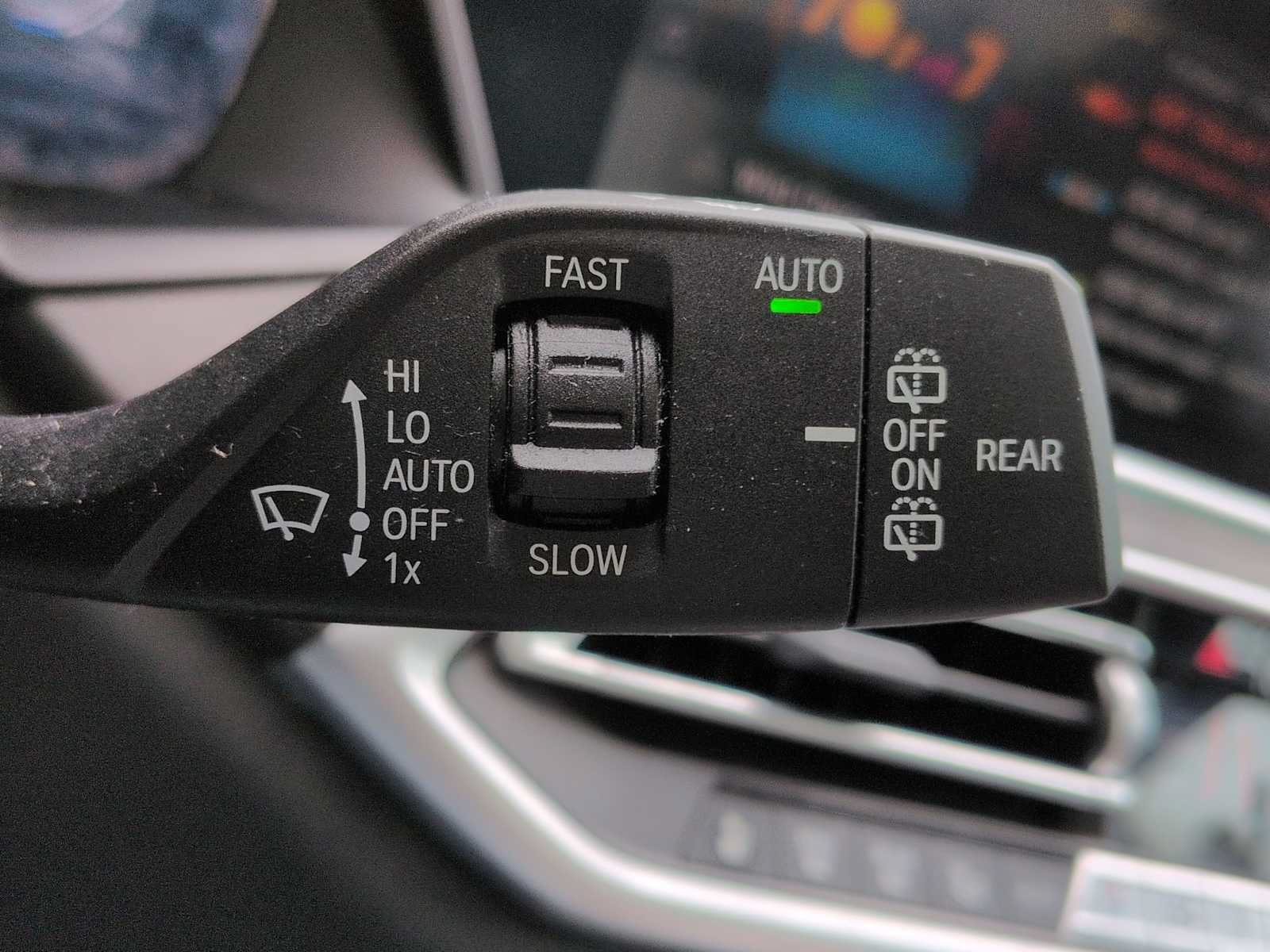 Used 2022 BMW X5 xDrive40i w/ M Sport Package AWD/4WD image 28