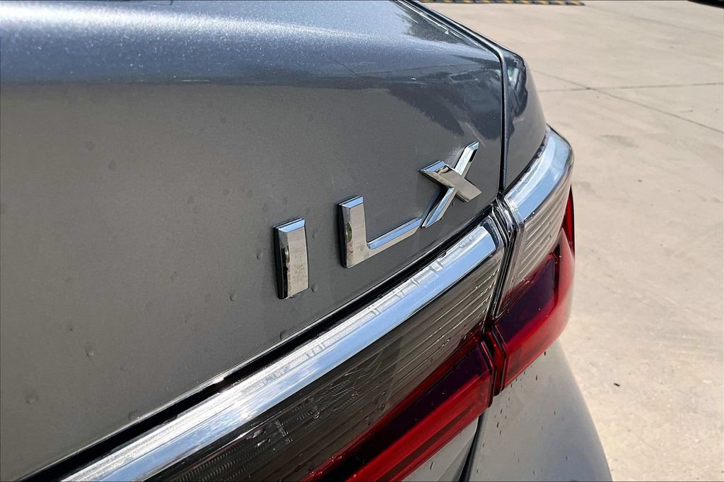 Used 2020 Acura ILX FWD image 37