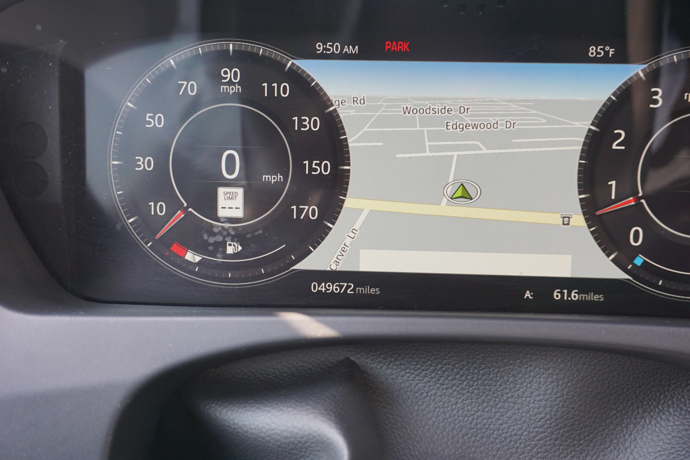 Used 2019 Jaguar F-PACE Portfolio AWD/4WD image 13