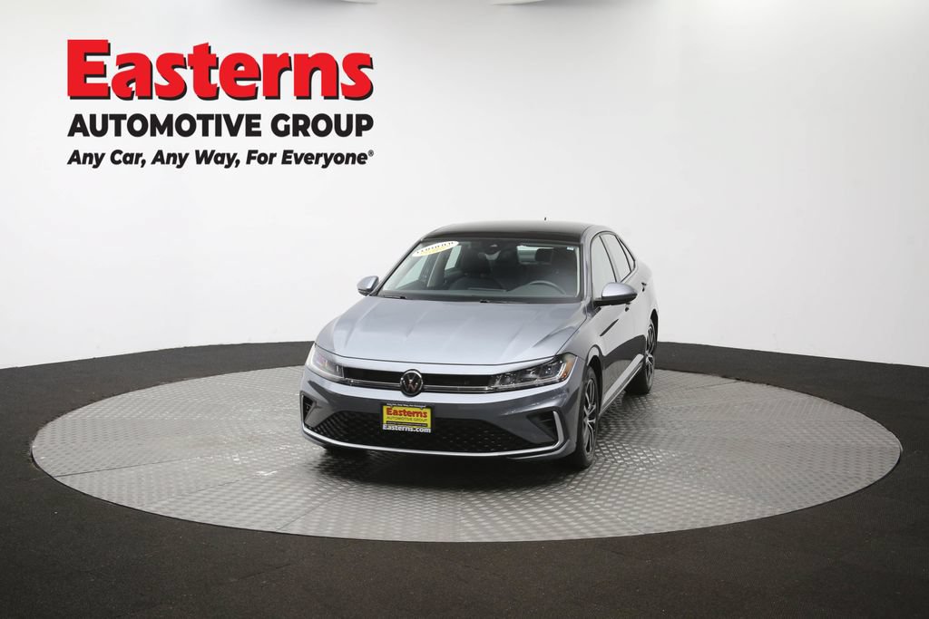 Used 2025 Volkswagen Jetta SE FWD image 56