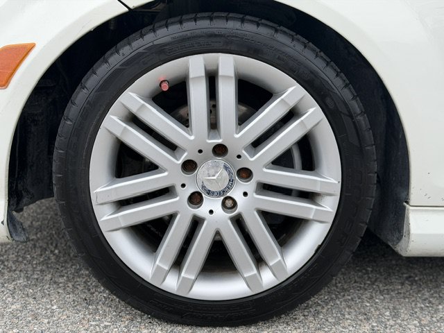 Used 2009 Mercedes-Benz C 300 Sedan image 9