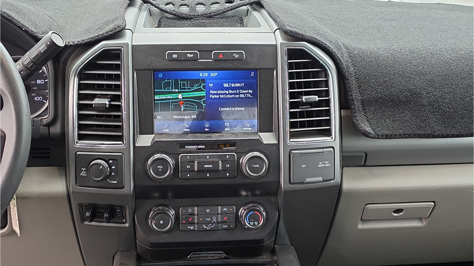 Used 2022 Ford F250 XLT w/ XLT Premium Package AWD/4WD image 15