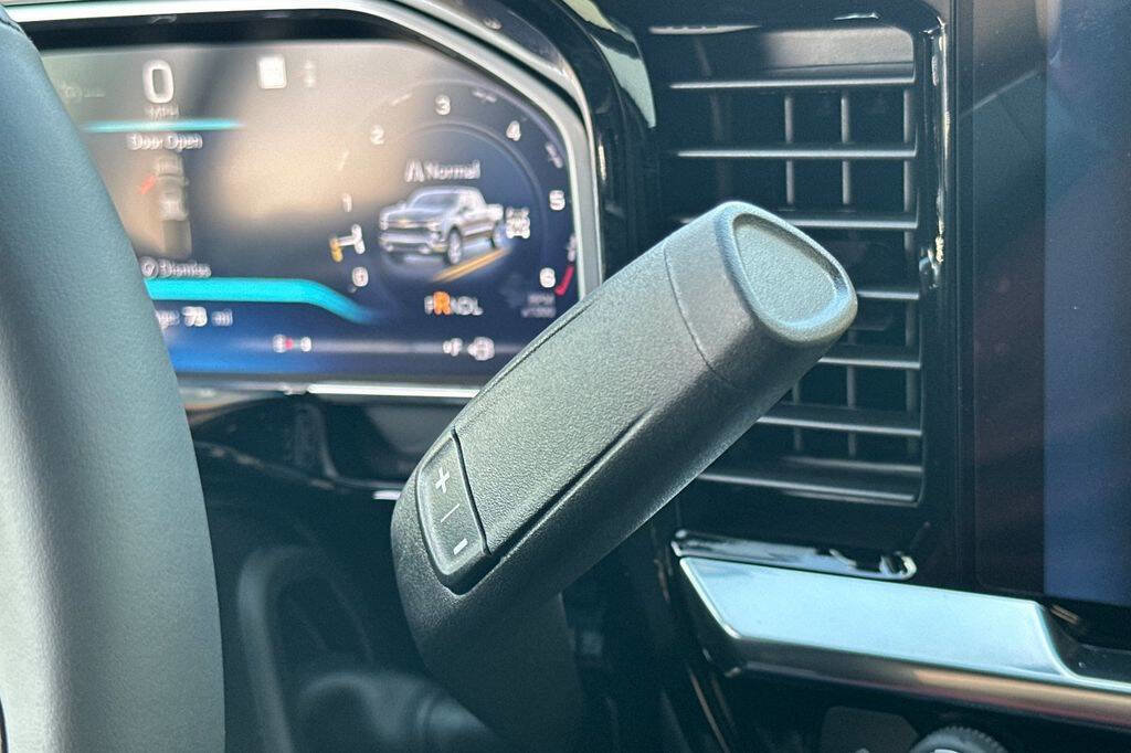 New 2026 Chevrolet Silverado 1500 LT w/ Safety Package image 22