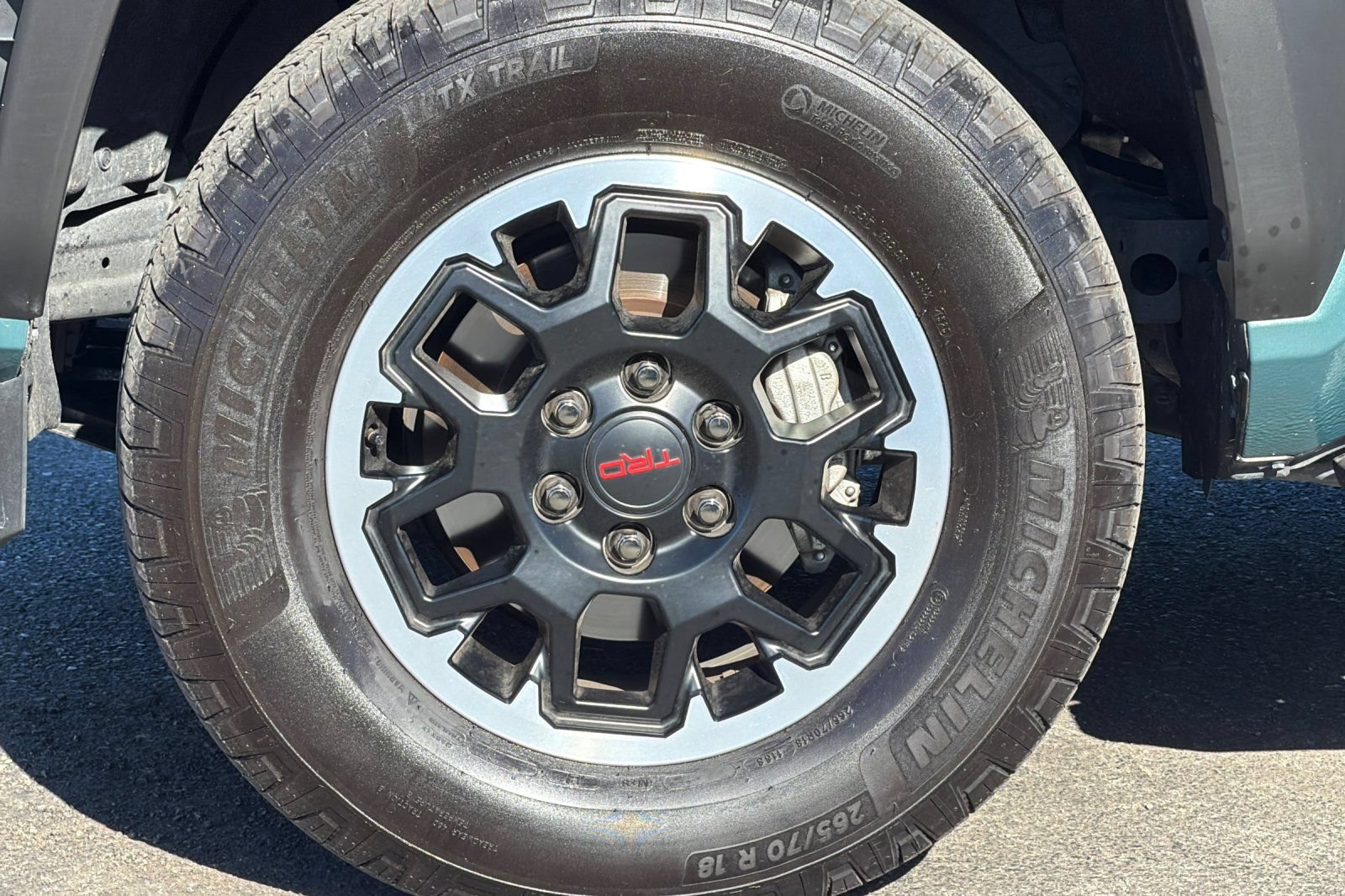 Used 2025 Toyota 4Runner TRD Off-Road Premium AWD/4WD image 25