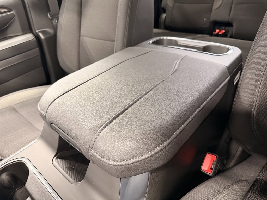 Used 2025 Chevrolet Silverado 2500 LT image 49