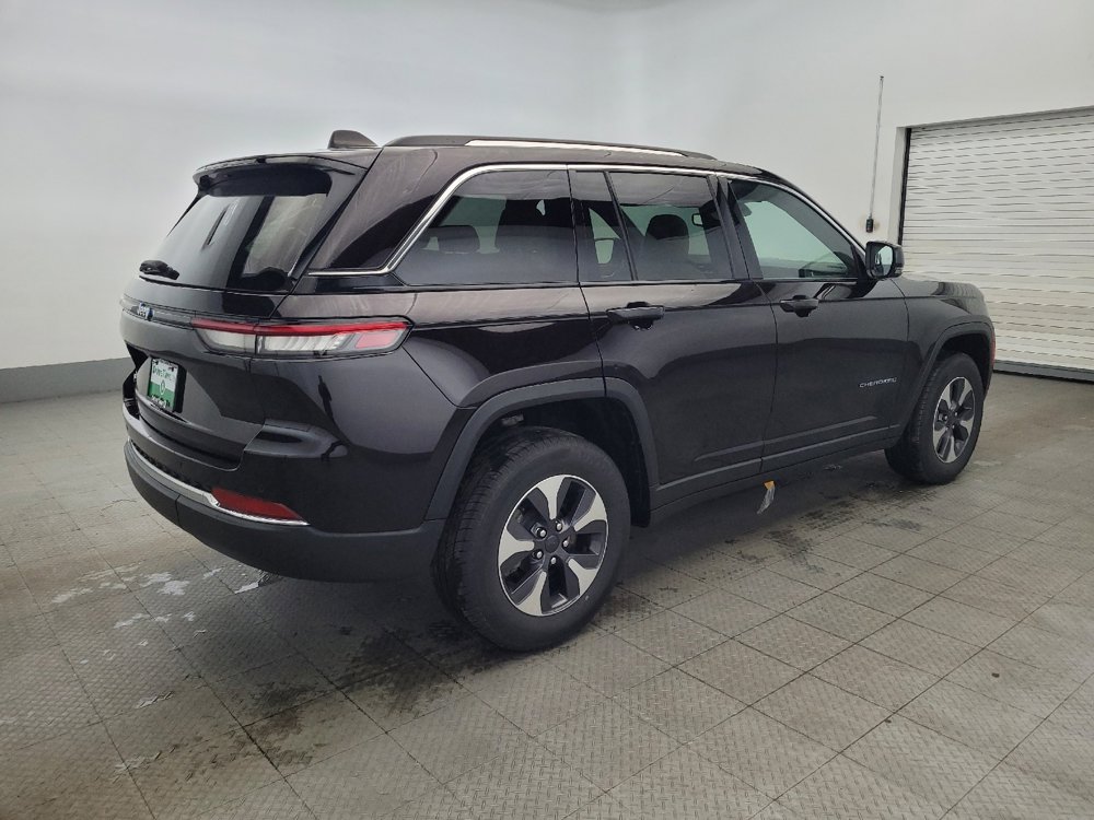 Used 2022 Jeep Grand Cherokee Limited 4xe image 10