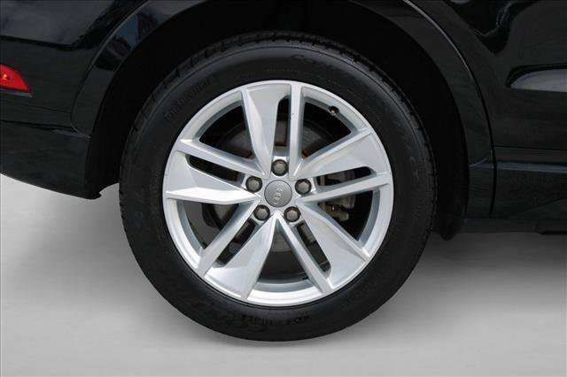 Used 2018 Audi Q3 2.0T Premium AWD/4WD image 13