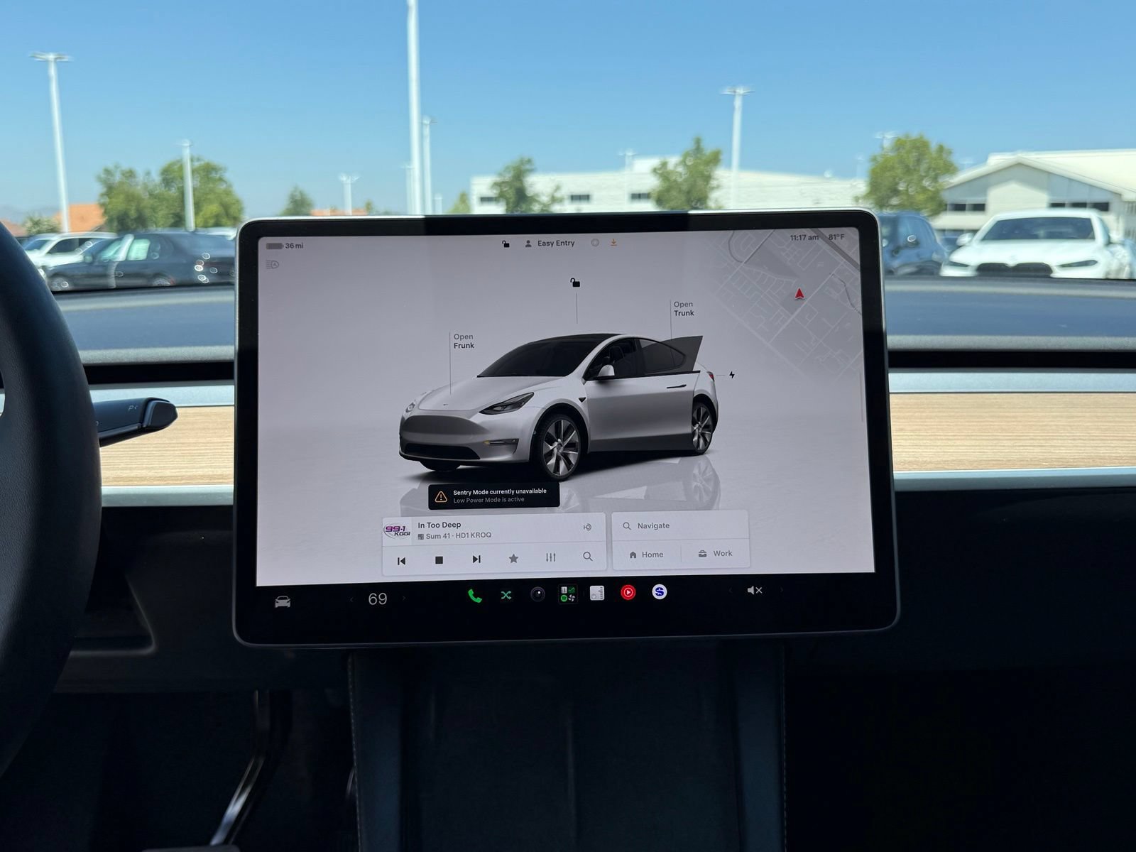 Used 2024 Tesla Model Y Long Range AWD/4WD image 28