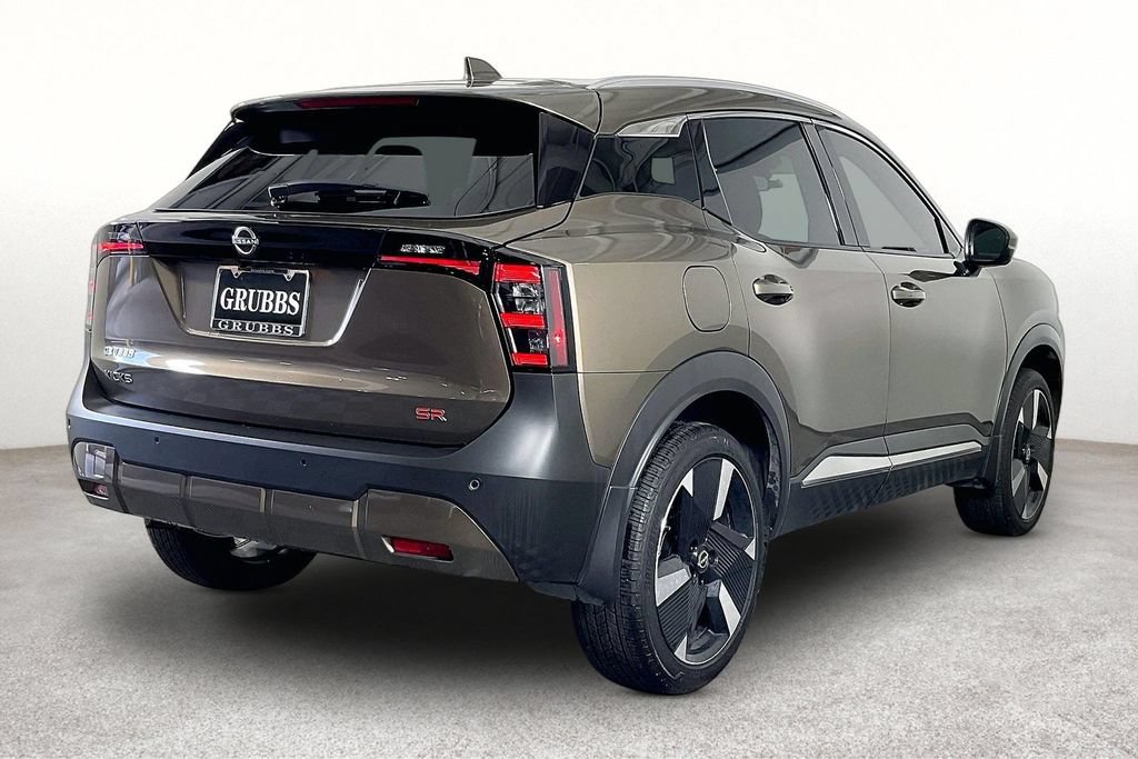 Certified 2025 Nissan Kicks SR FWD image 2