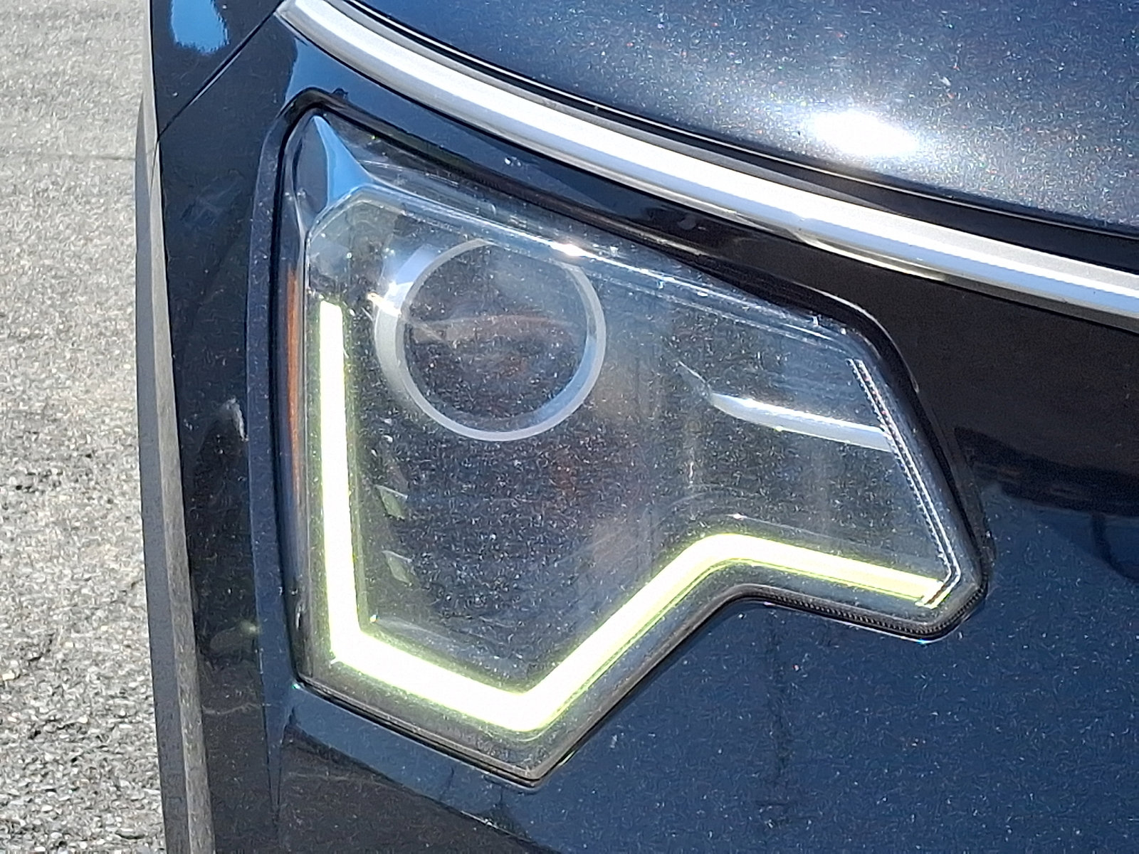 Used 2023 Kia Niro LX FWD image 9