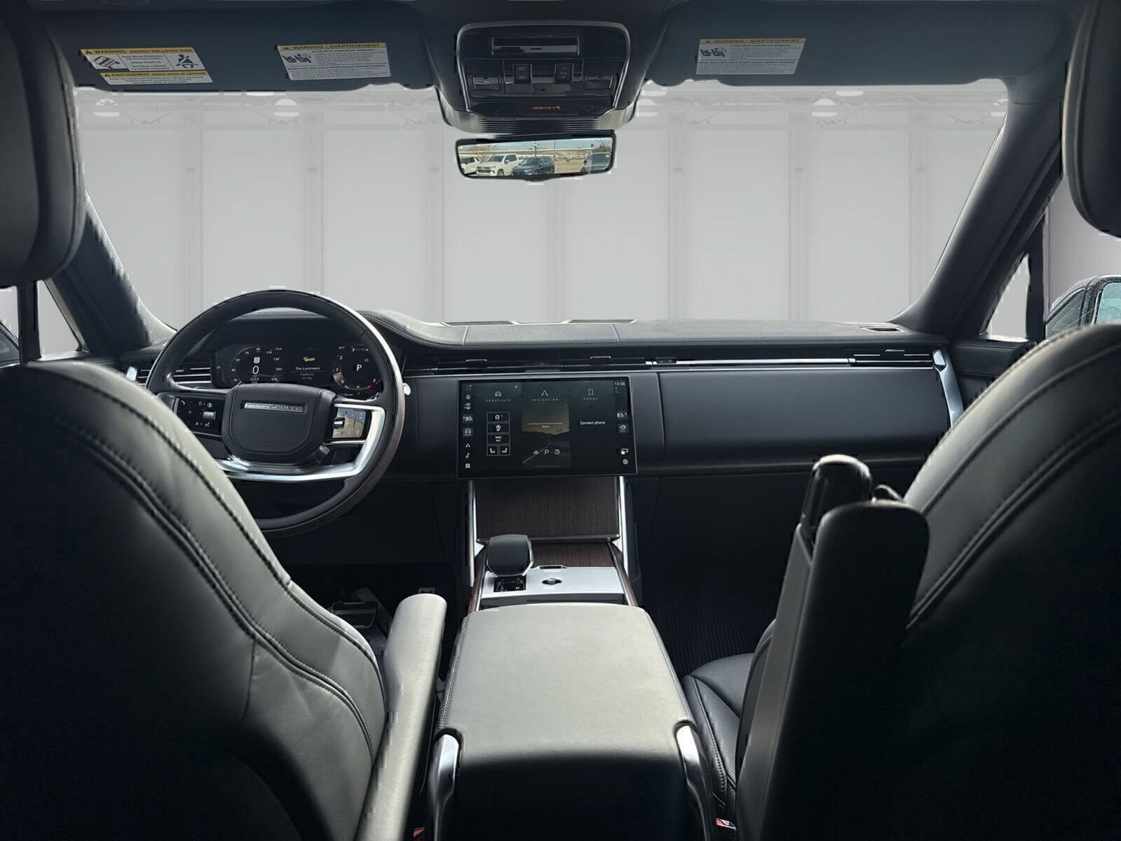 New 2026 Land Rover Range Rover Long Wheelbase SE image 8